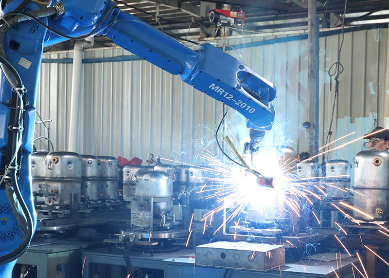 強強聯合!石特廣告圓滿完成浙江興發(fā)機車設備有限公司全方位品牌視覺服務