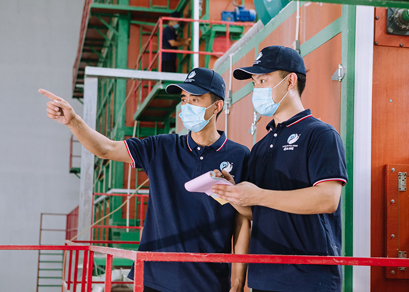 石特廣告跨省合作再添新績！圓滿完成安徽隆業羽絨宣傳畫冊全案服務