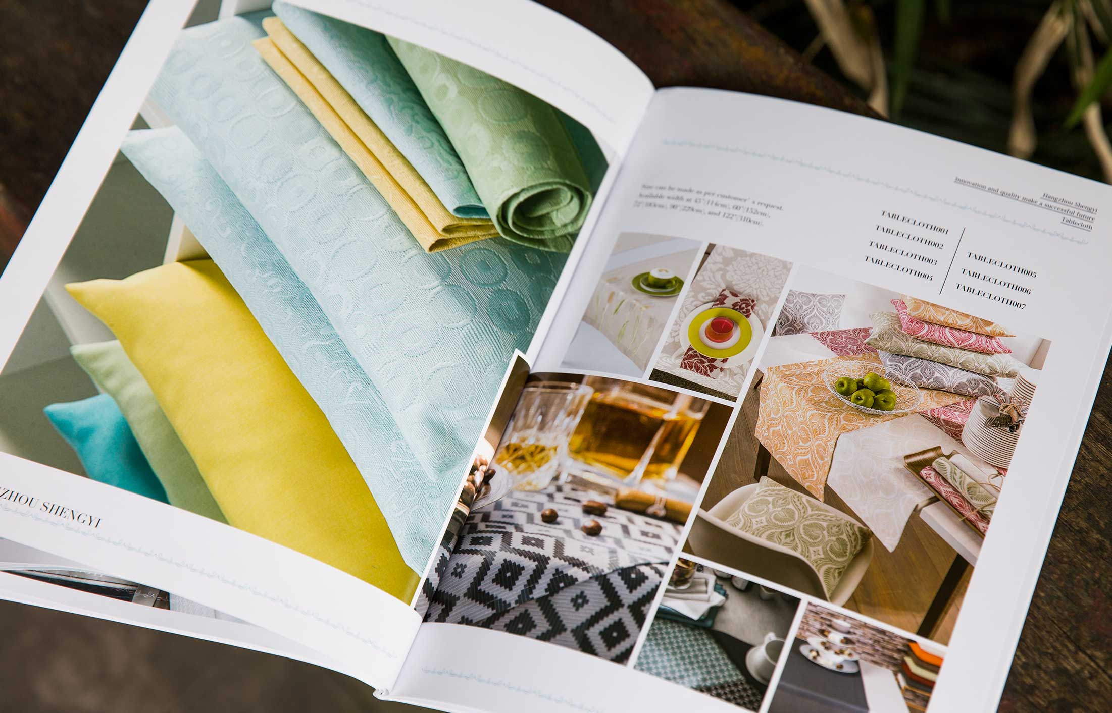 家具畫(huà)冊(cè)設(shè)計(jì)應(yīng)該符合品牌的氣質(zhì)和需求