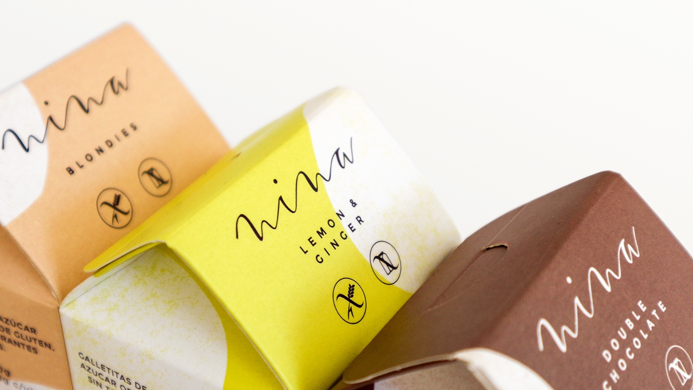 金色（香草）、巧克力色（可可和巧克力）和檸檬姜系列餅干食品包裝設(shè)計