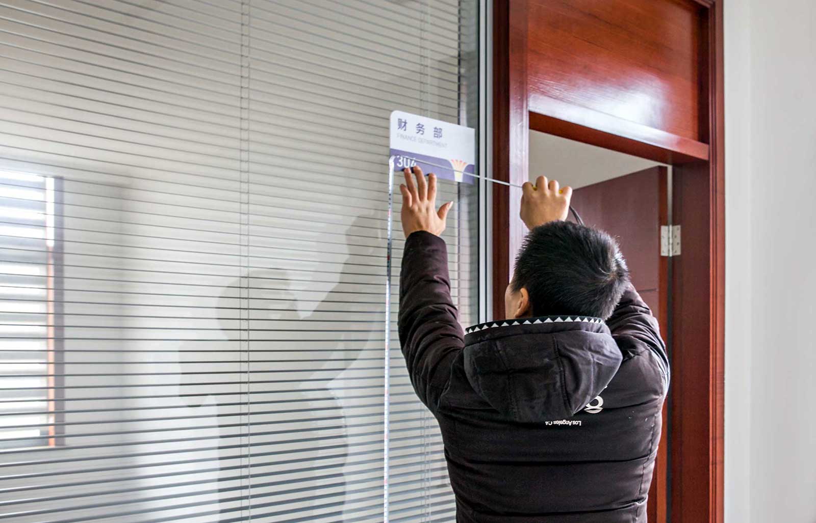 1563171516995034.jpg 宏達塑化品牌形象全案策劃設(shè)計